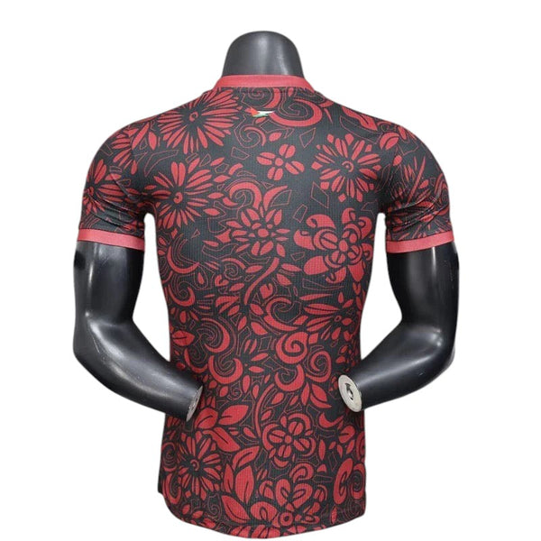 Maillot concept Carmin Keffieh